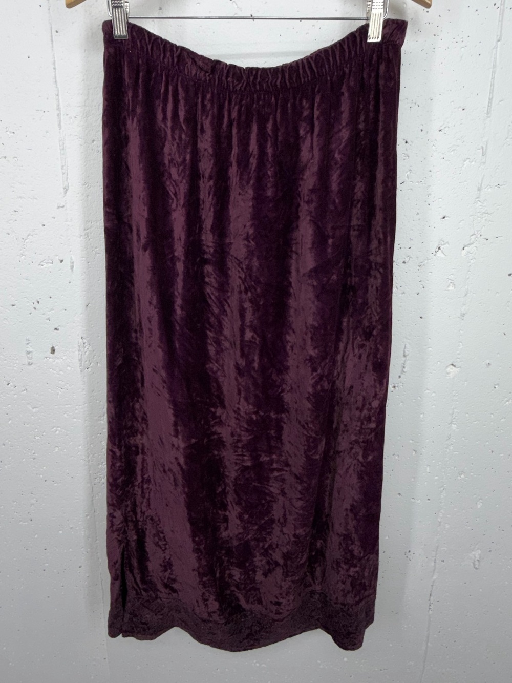 Vintage CP Shades Women’s Medium Maroon Velvet Maxi Skirt